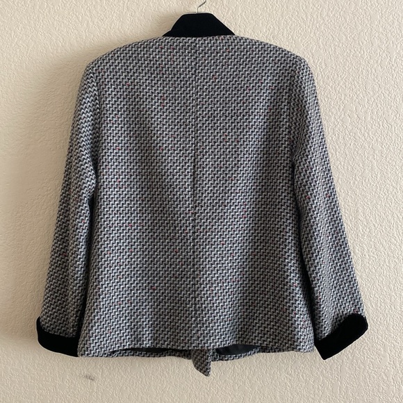 Vintage Tweed Suit - Picture 6 of 13